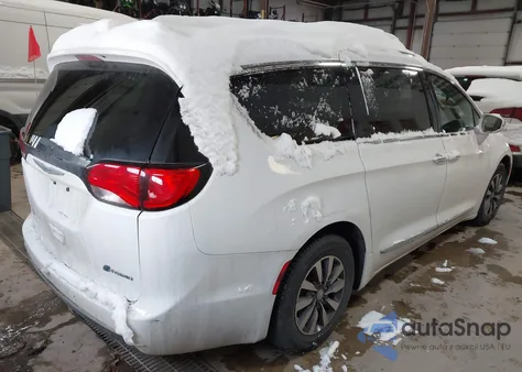 2020 Chrysler Pacifica Hybrid Limited from USA, damaged, VIN 2C4RC1N70LR257812